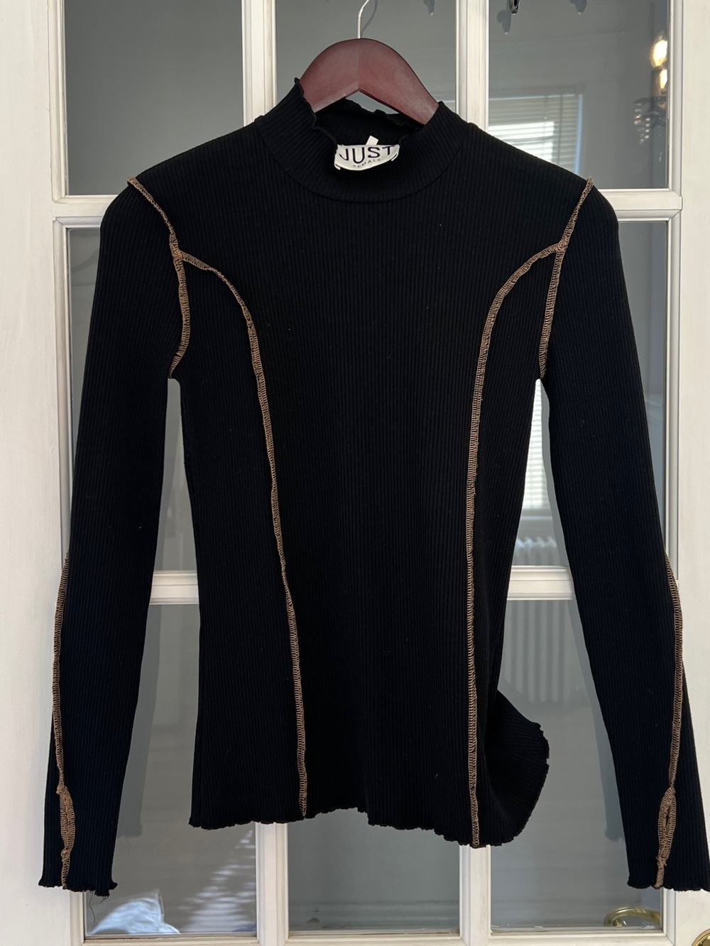 JUST FEMALE Women’s Black Ribbed Contrast Stitch Mock Neck Long Sleeve Top